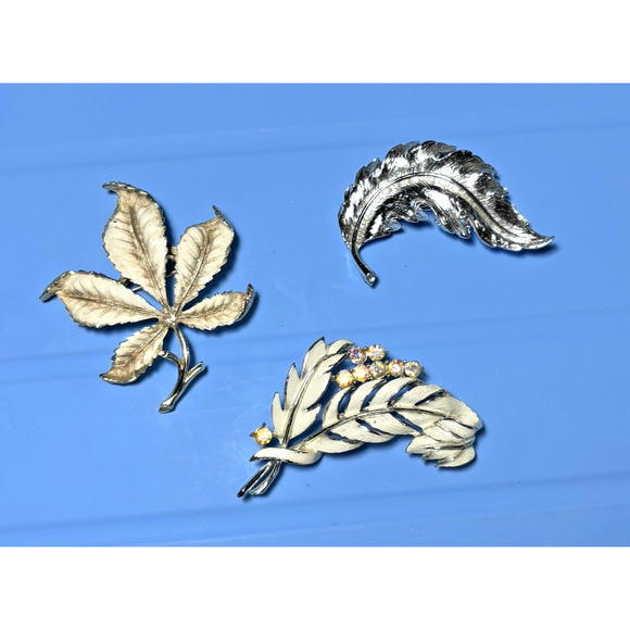 Vintage Lot 3 Leaf Branch Brooch Silvertone Goldstone, Enameled Rhinestone 2" - Picture 3 of 16